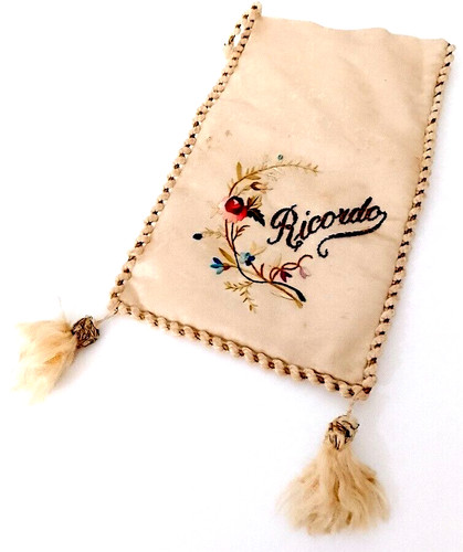 Souvenir 800s gold embroidery - souvenir,