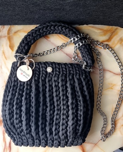 Black design knitted - design, chain