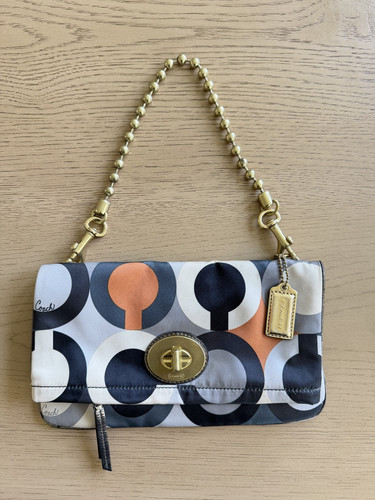 Eccellente pochette pieghevole
